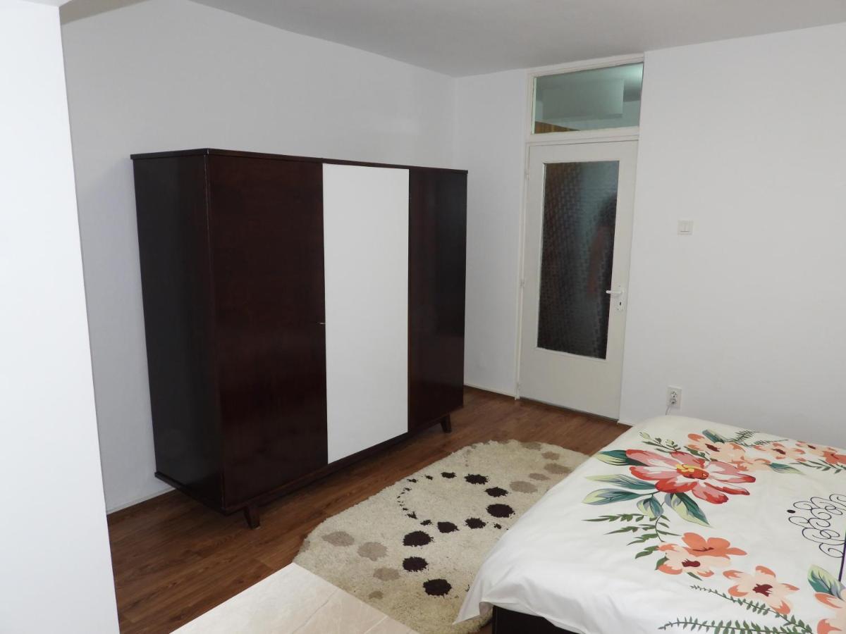 Simoliv Home Otopeni Exterior foto